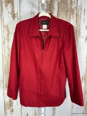 Harris/Wallace, Red Women's Wool Blend Pea Coat - Classic Zip Front. Size 10.